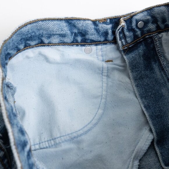 Vintage Guess Jeans High Rise Tapered Leg Denim 90s Canada SIze 29 Fits 26 - Picture 16 of 16